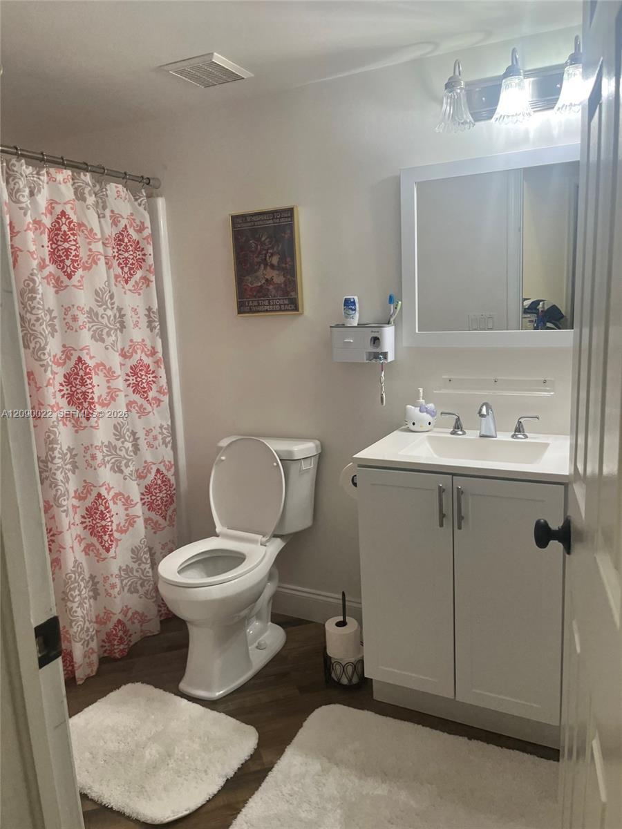 4386 Hazel Avenue C Property Photo 15
