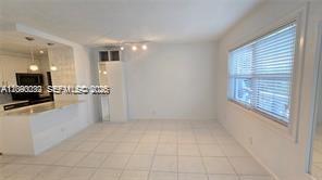 A12090032 Property Photo 13
