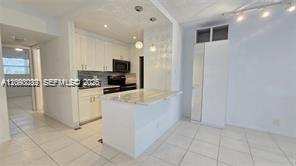 A12090032 Property Photo 14