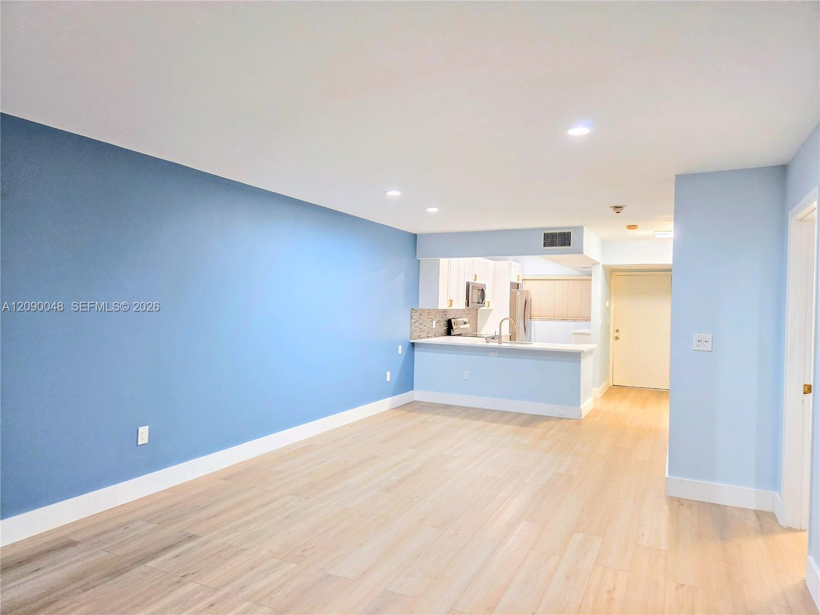 3605 S Ocean Boulevard 210 Property Photo 10