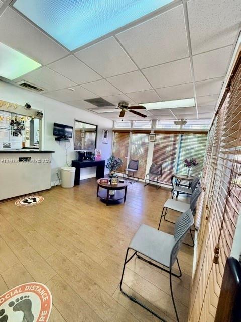 2825 E 4th Avenue Property Photo 10