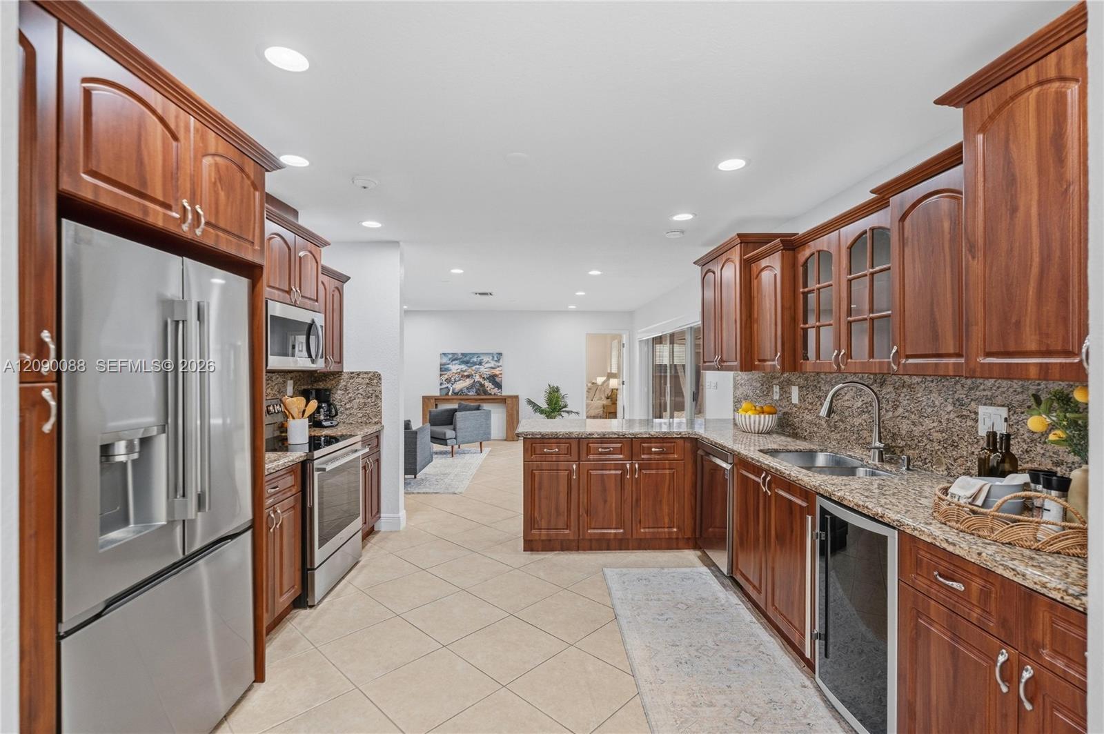7311 Sabal Drive Property Photo 10