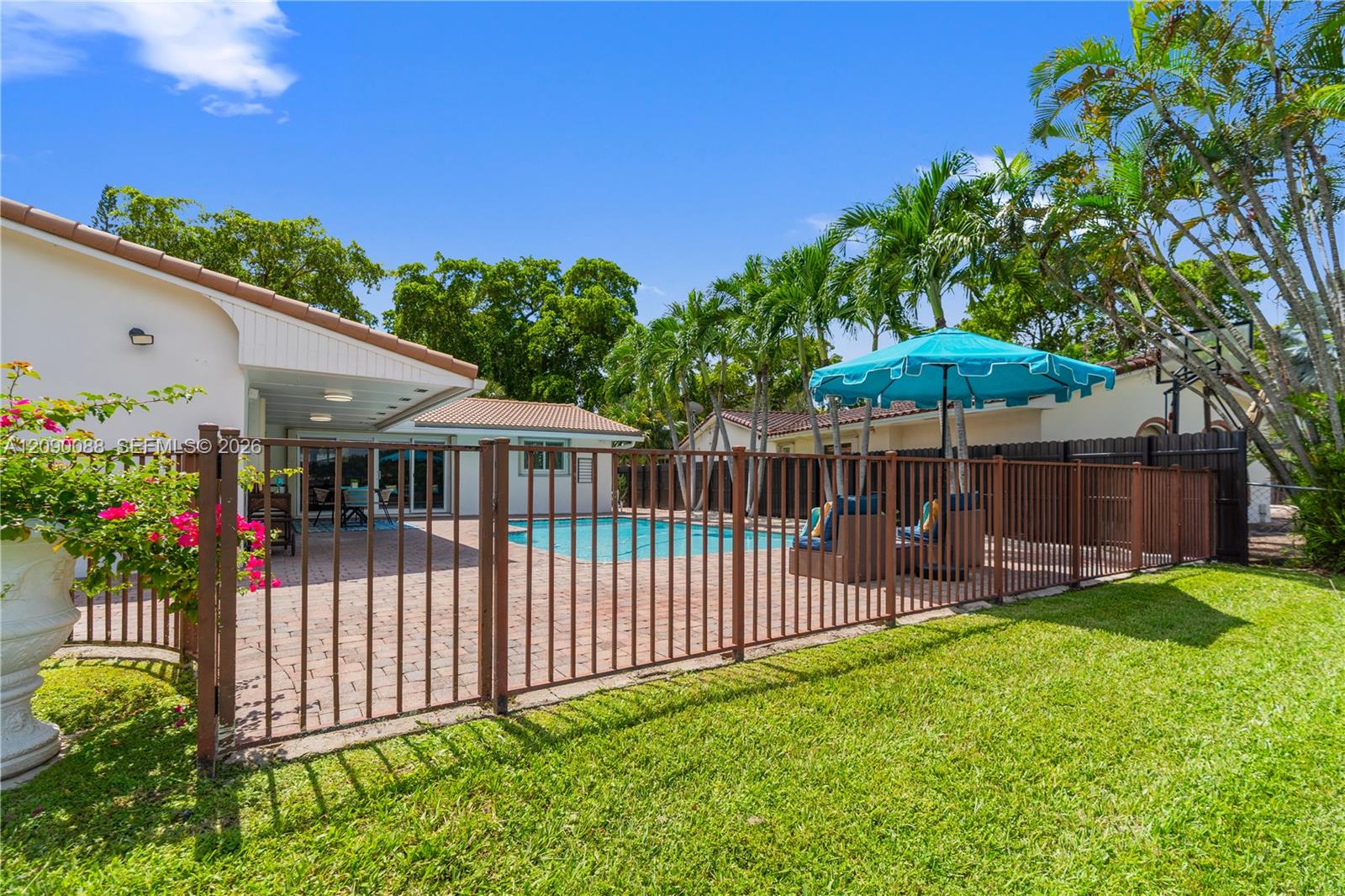 7311 Sabal Drive Property Photo 37