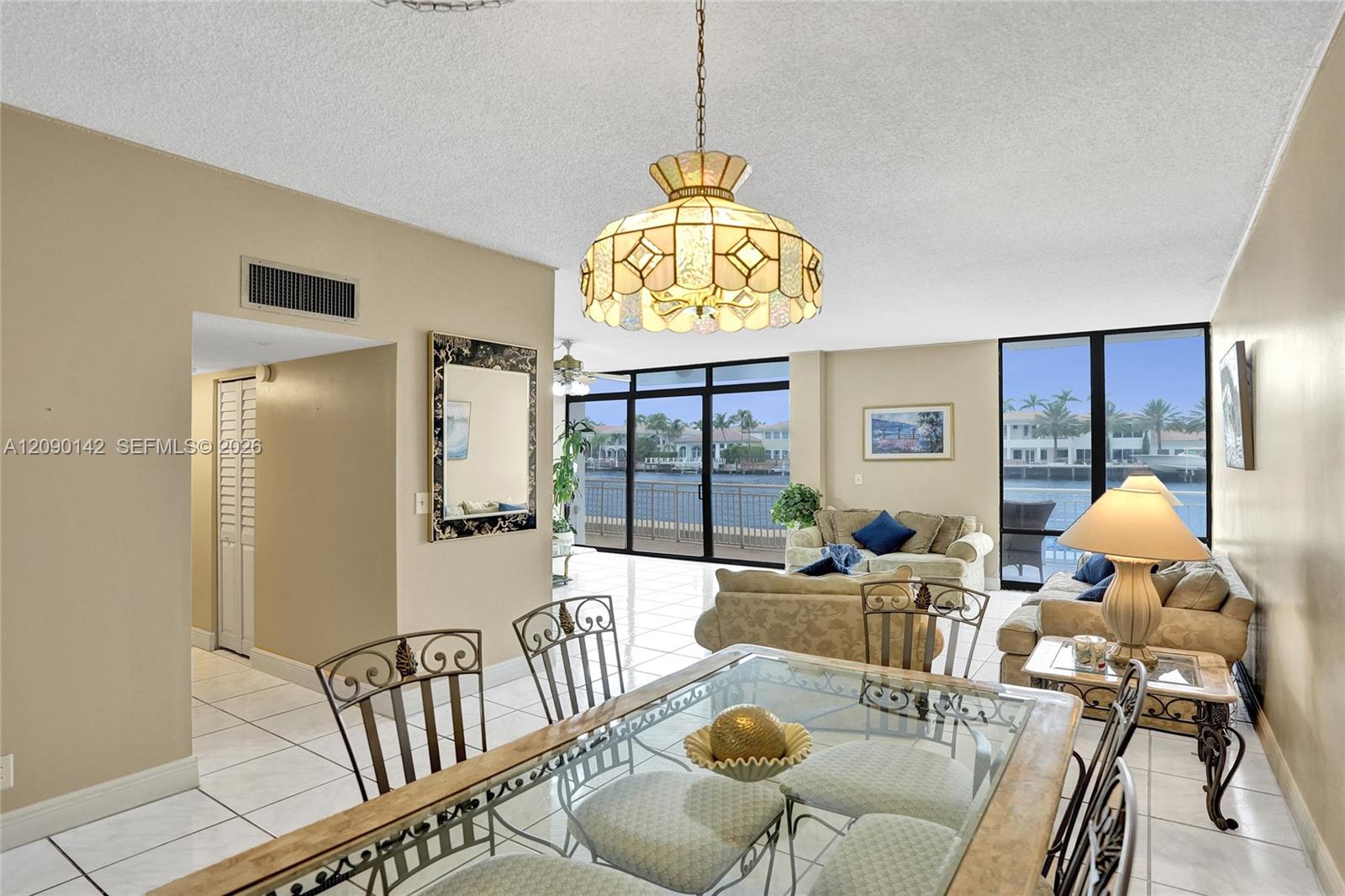 1600 S Ocean Drive 1f Property Photo 16
