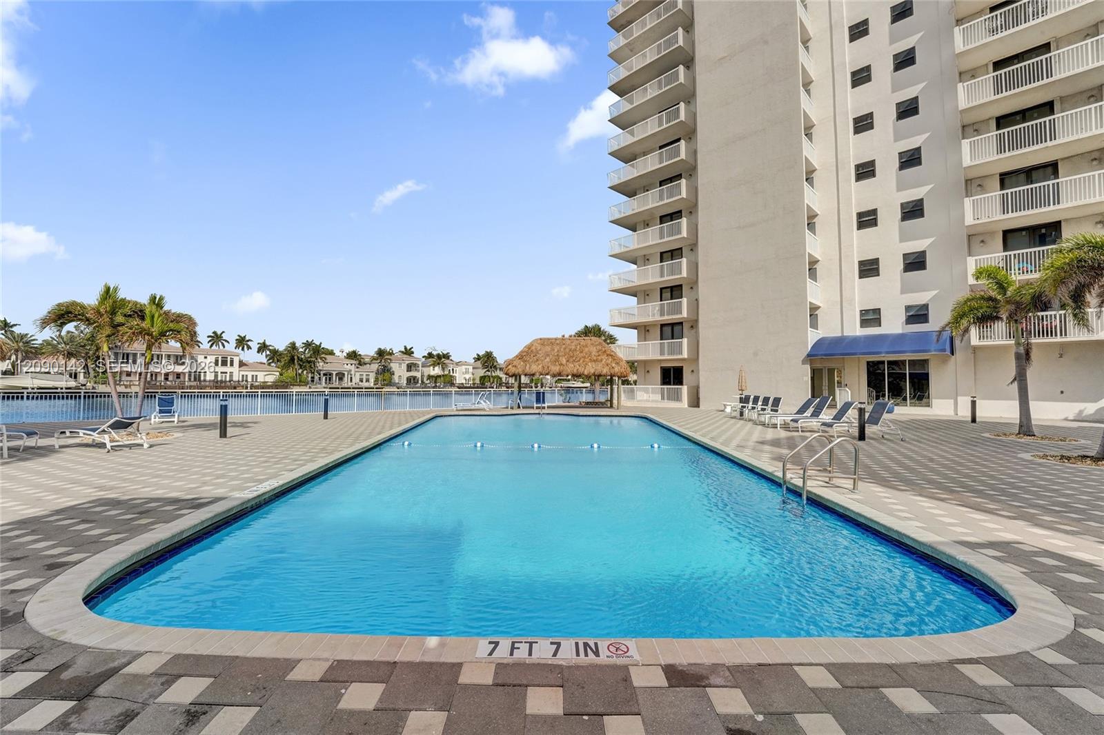 1600 S Ocean Drive 1f Property Photo 40