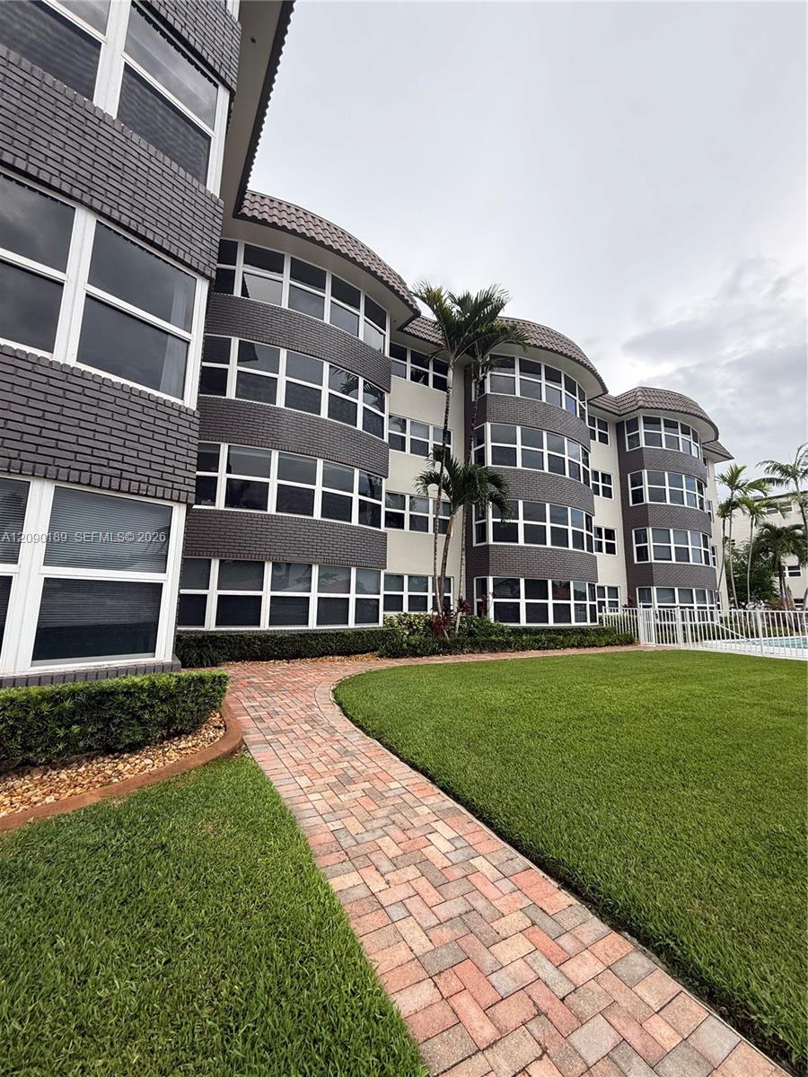 A12090189 Property Photo 7
