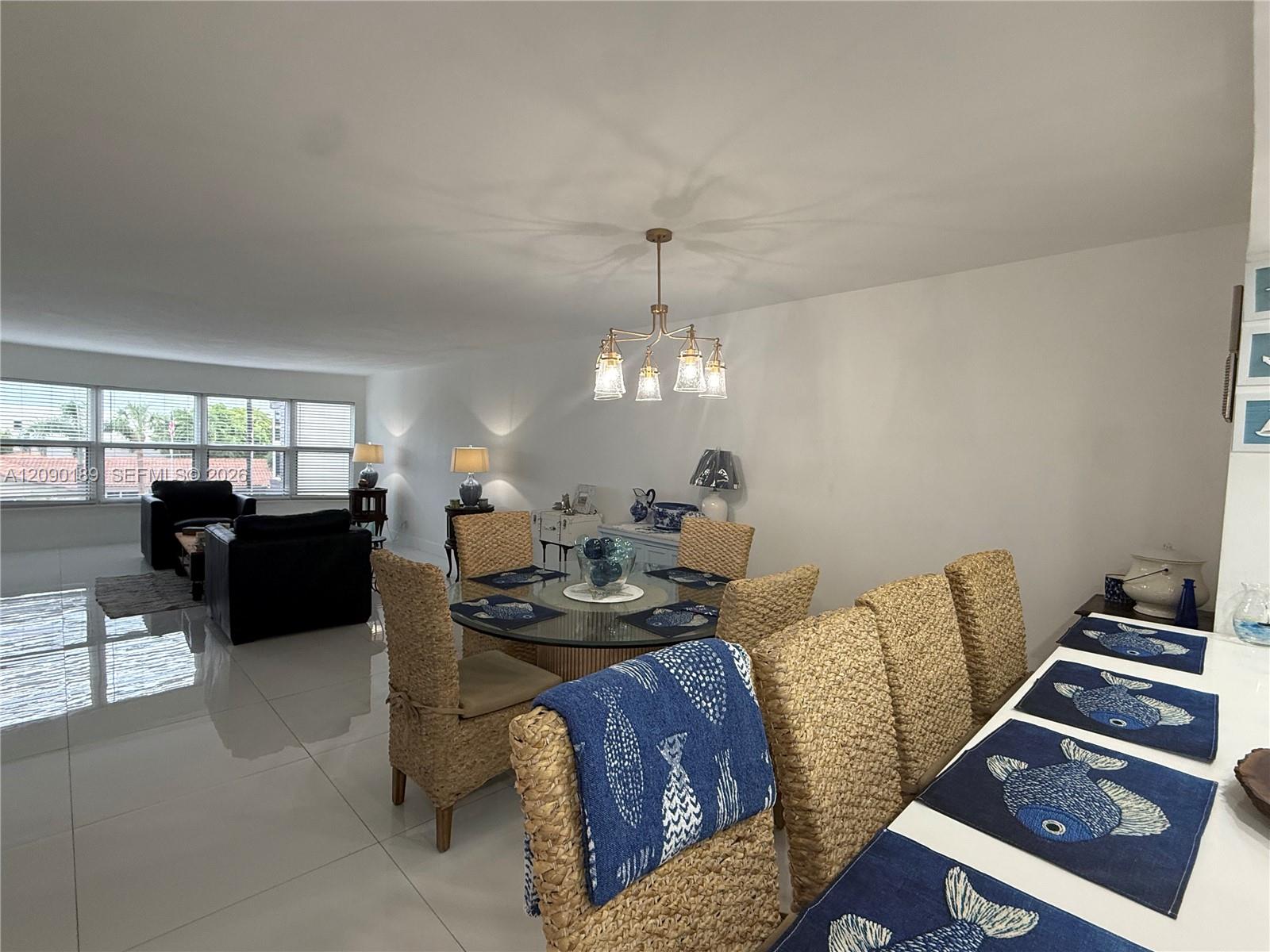 A12090189 Property Photo 14