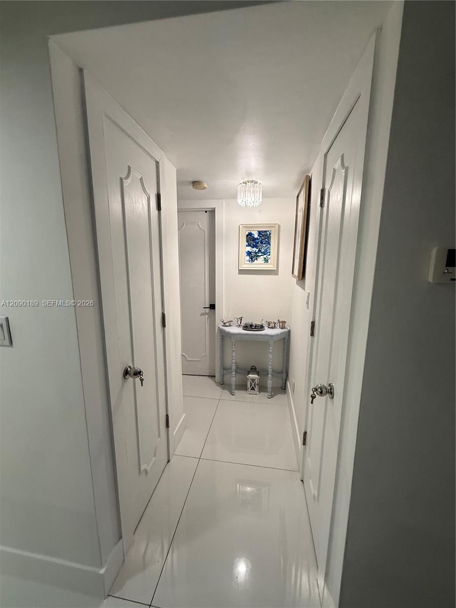 A12090189 Property Photo 24