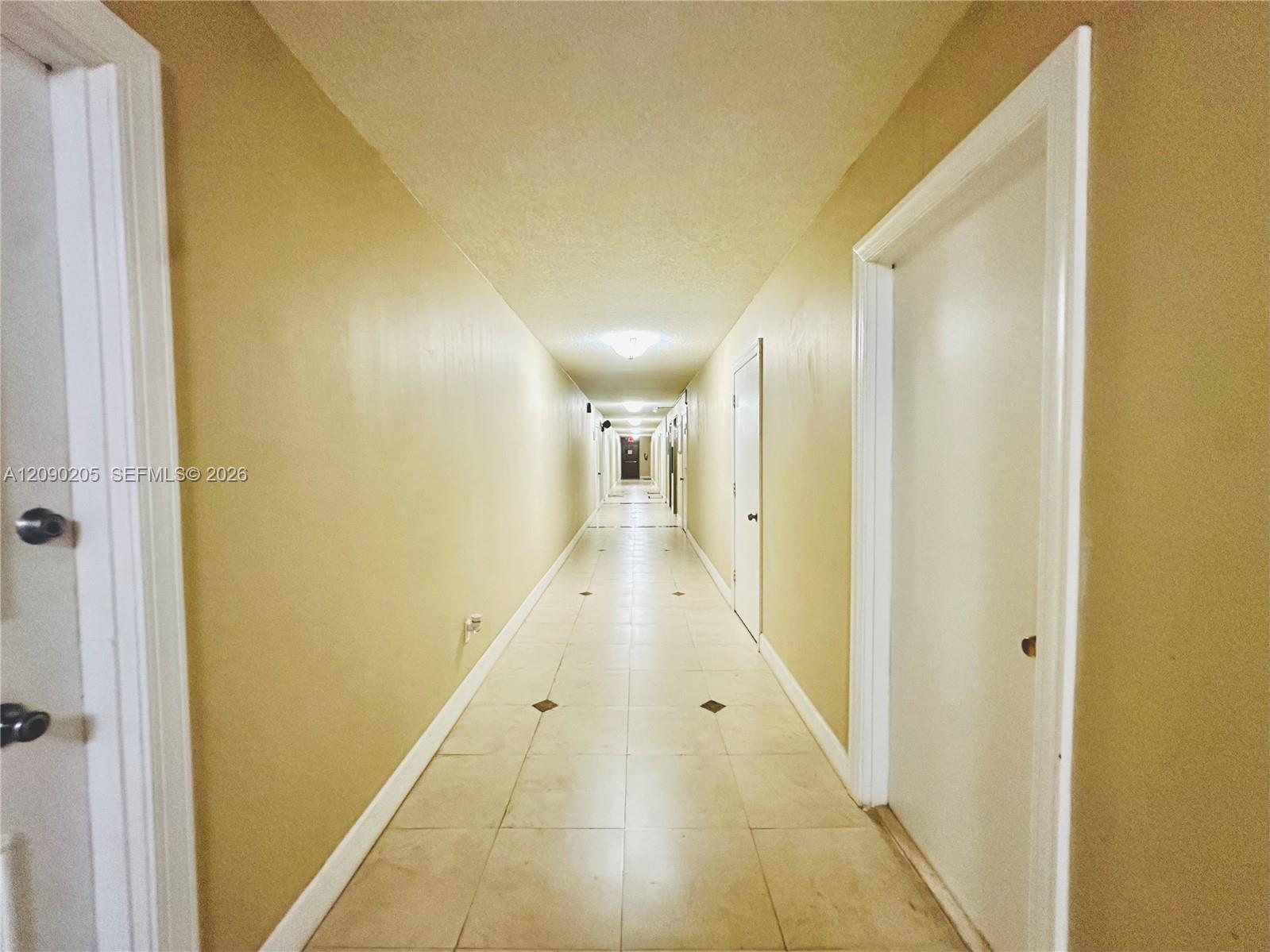 1401 S Ocean Drive 303 Property Photo 4