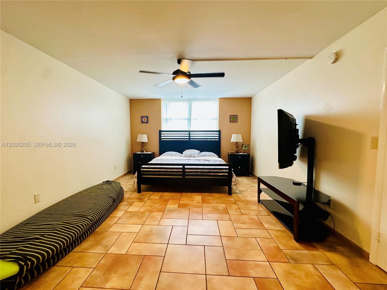 1401 S Ocean Drive 303 Property Photo 24