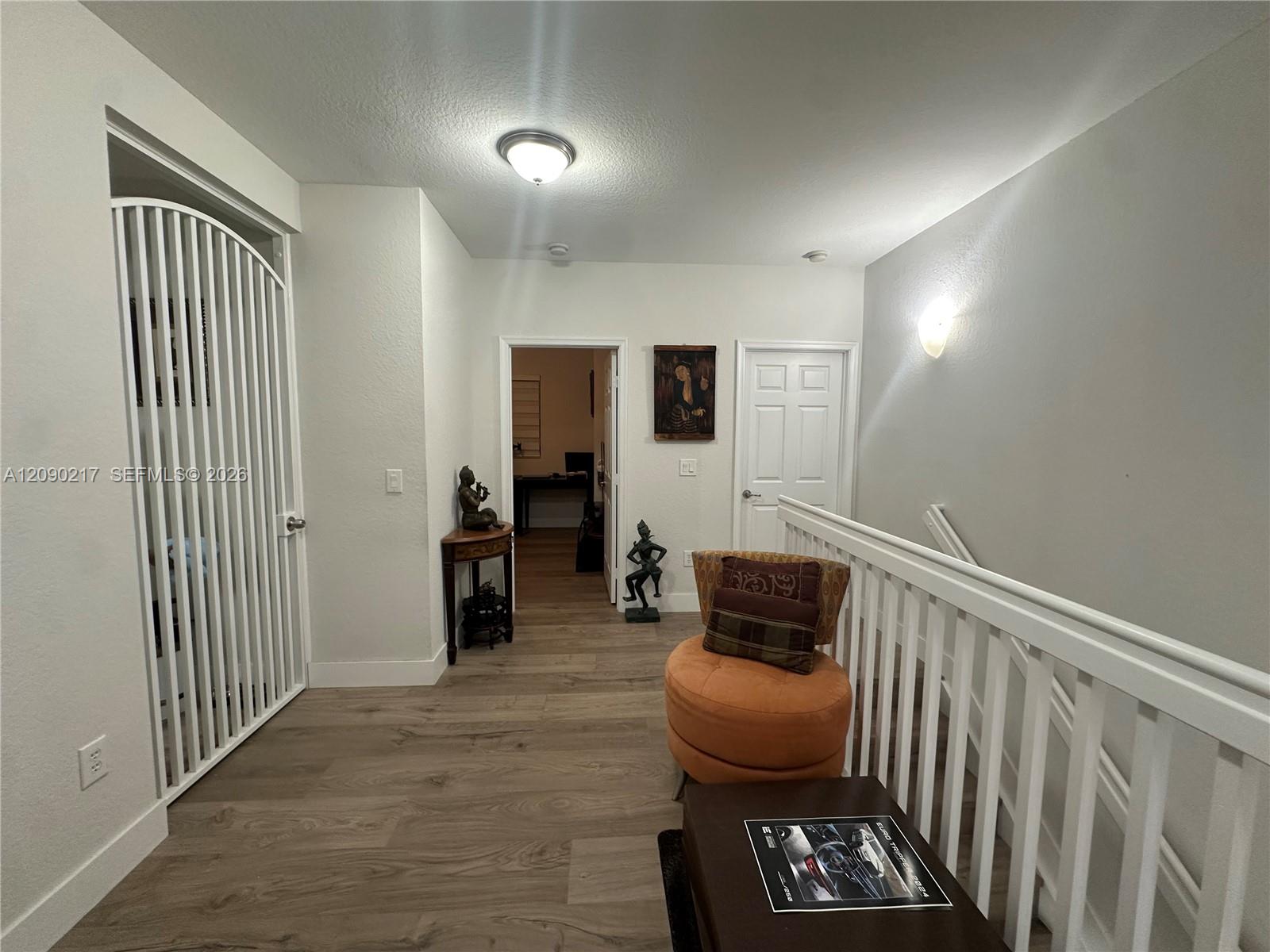 4745 N Grand Cypress Circle N Property Photo 13