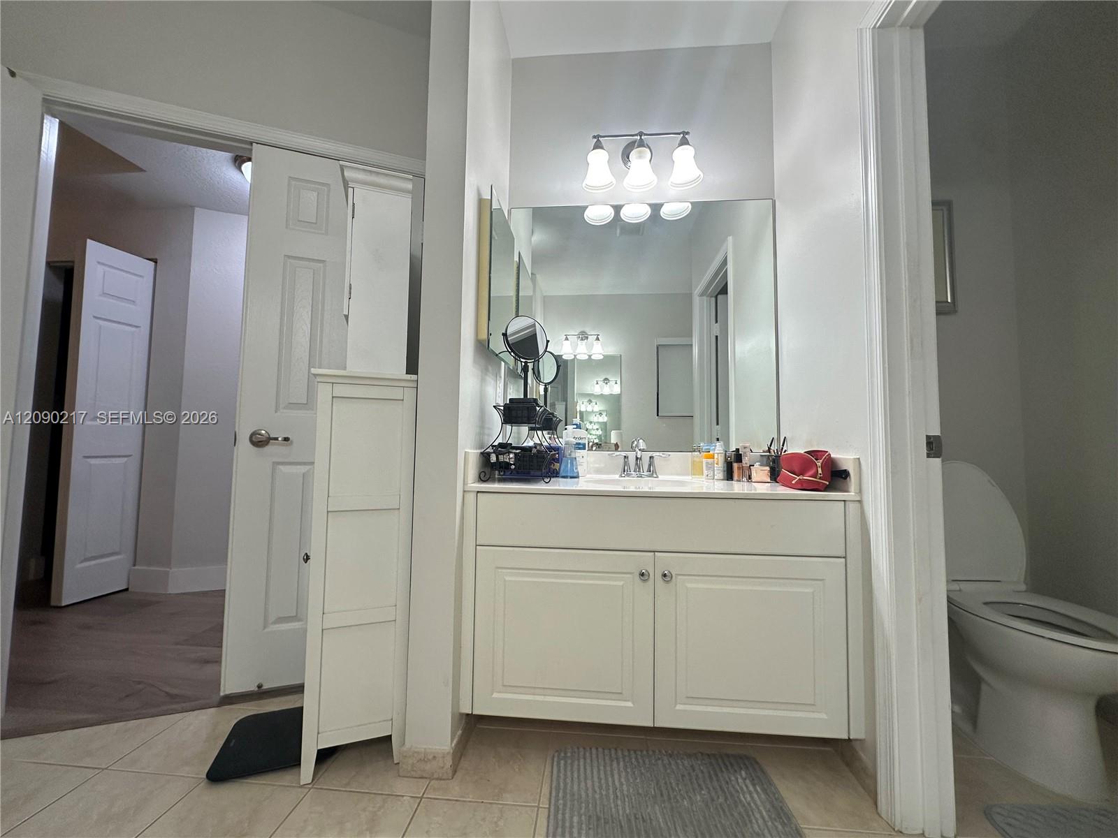 4745 N Grand Cypress Circle N Property Photo 15