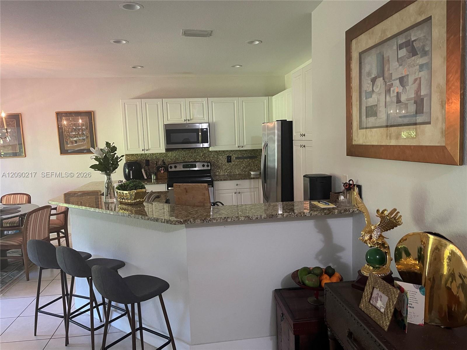 4745 N Grand Cypress Circle N Property Photo 16