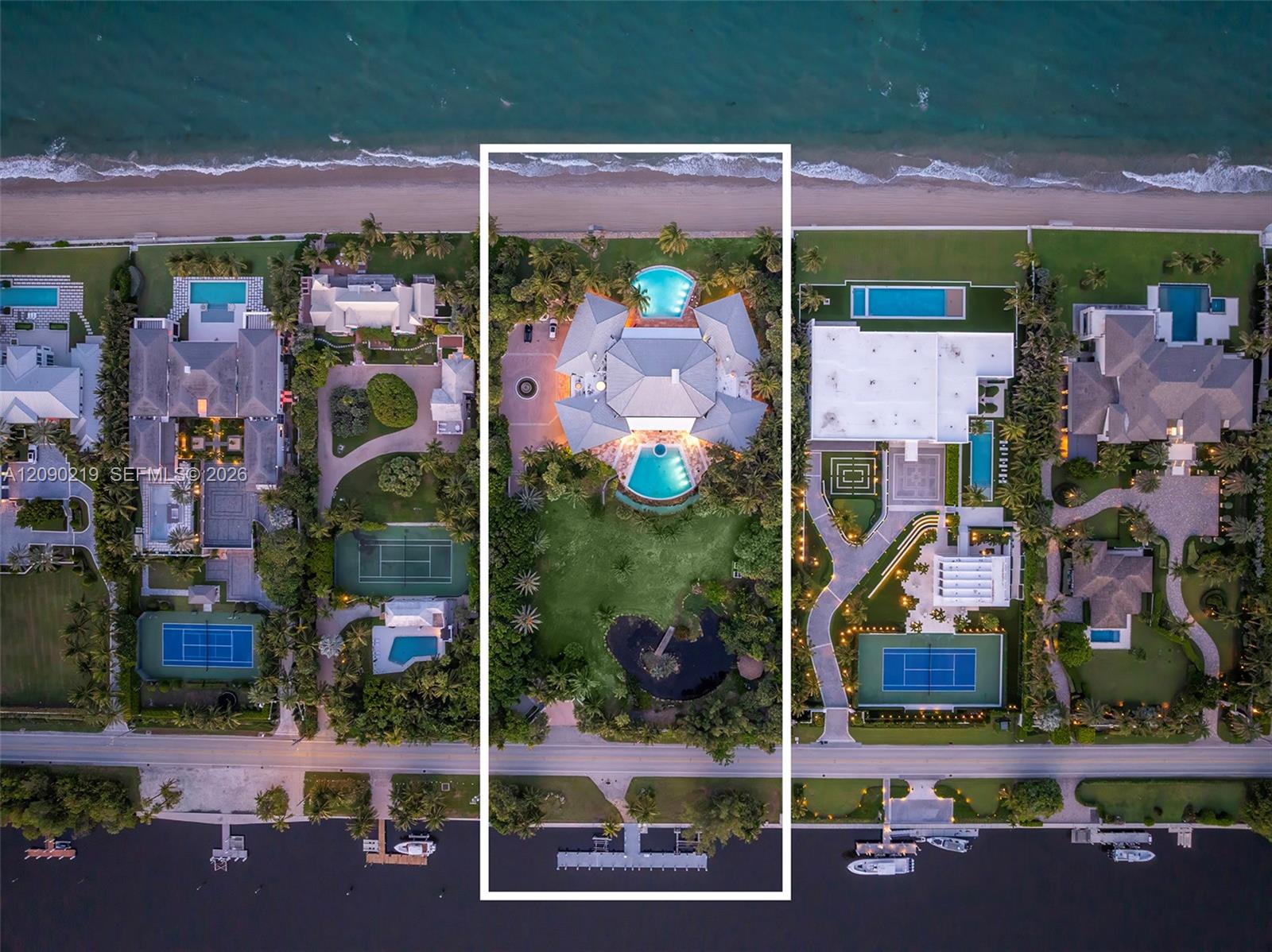 960 S Ocean Boulevard Property Photo 2