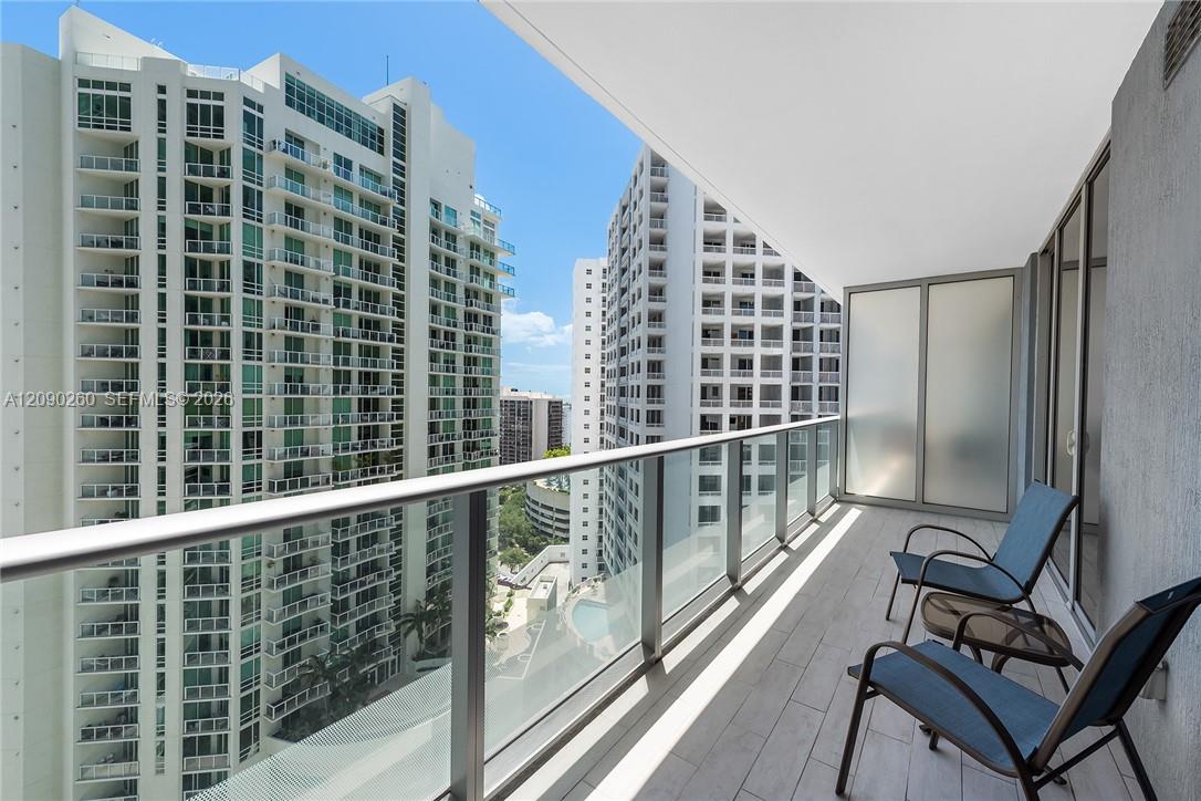 1300 Brickell Bay Drive 1905 Property Photo 13