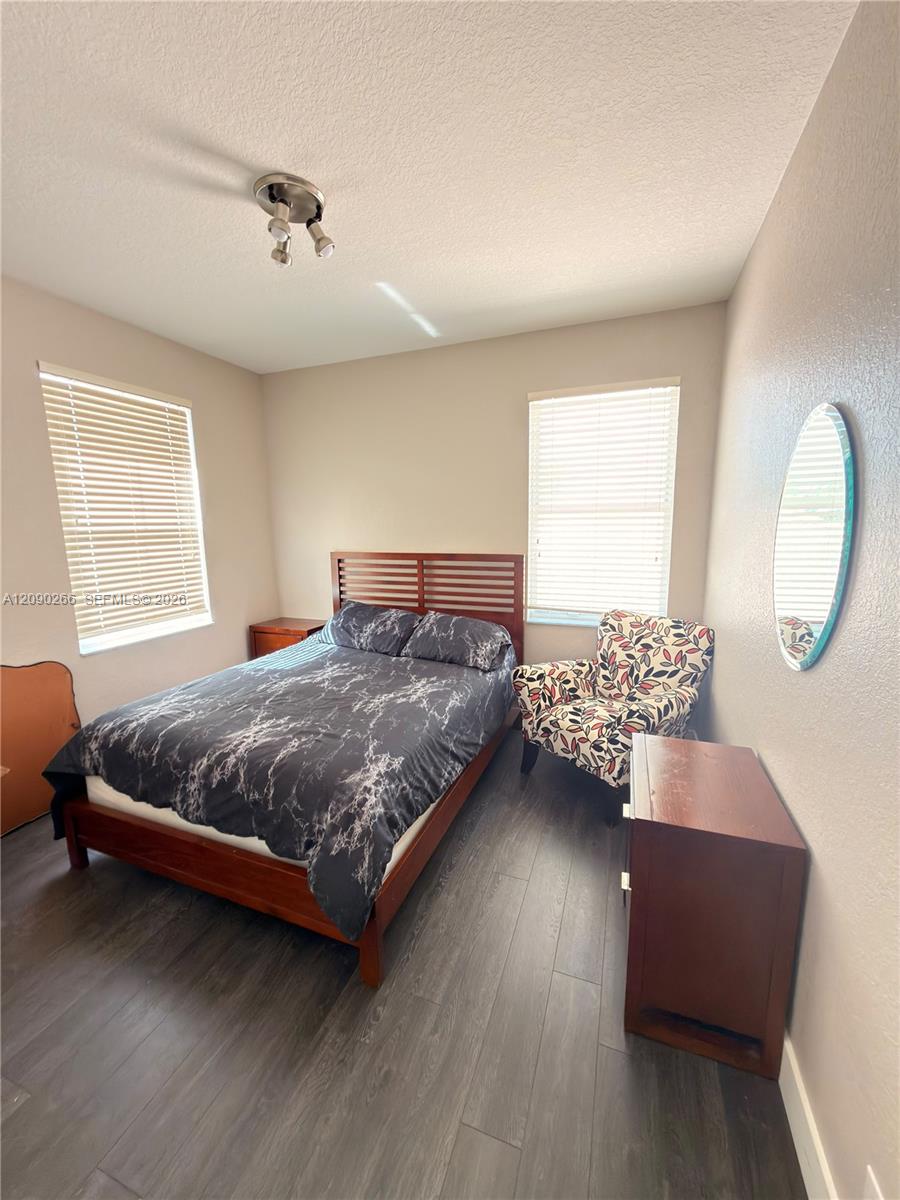 5051 Sw 35th Way Property Photo 14