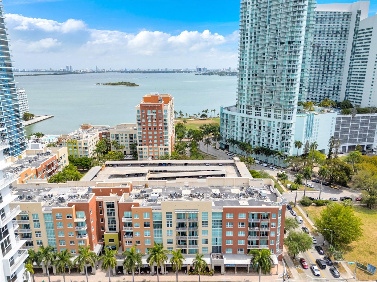 2001 Biscayne Boulevard 3212 Property Photo 1