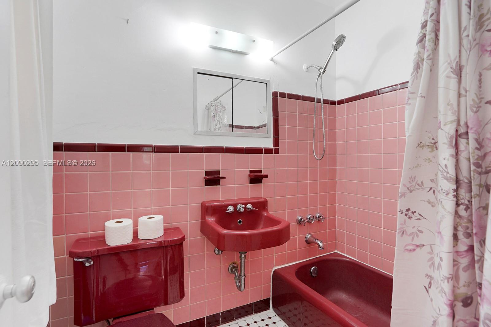 975 Sw 10th Street 3 Property Photo 10