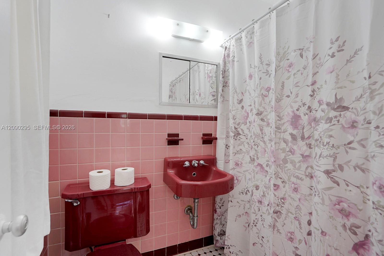975 Sw 10th Street 3 Property Photo 11