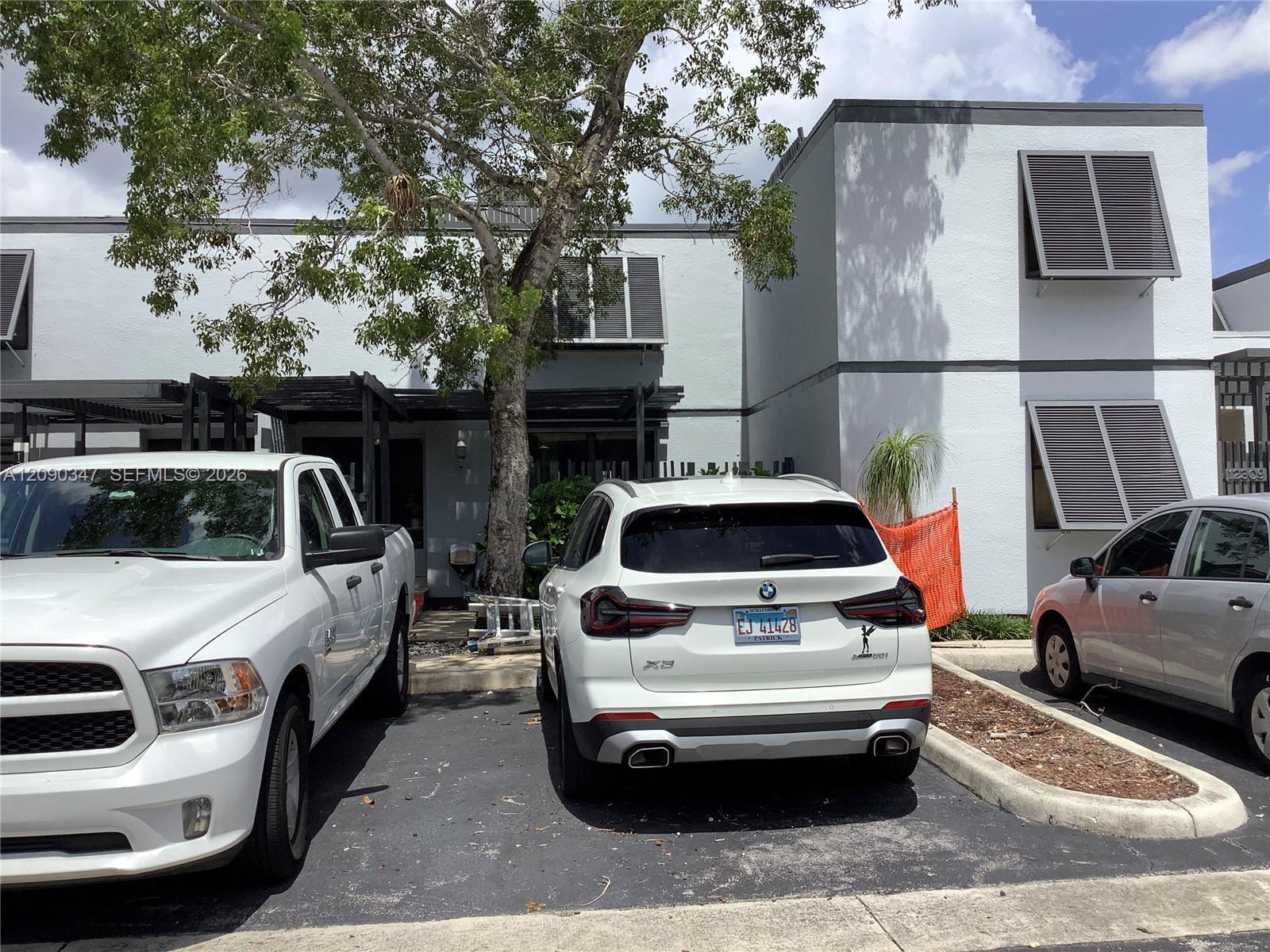 12317 Nw 11th Street Property Photo 1