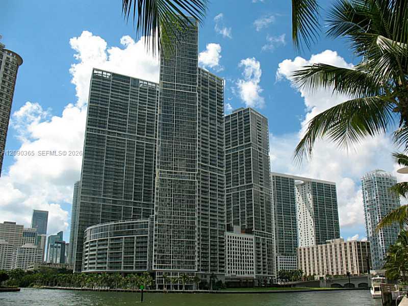 465 Brickell Avenue 3002 Property Photo 1