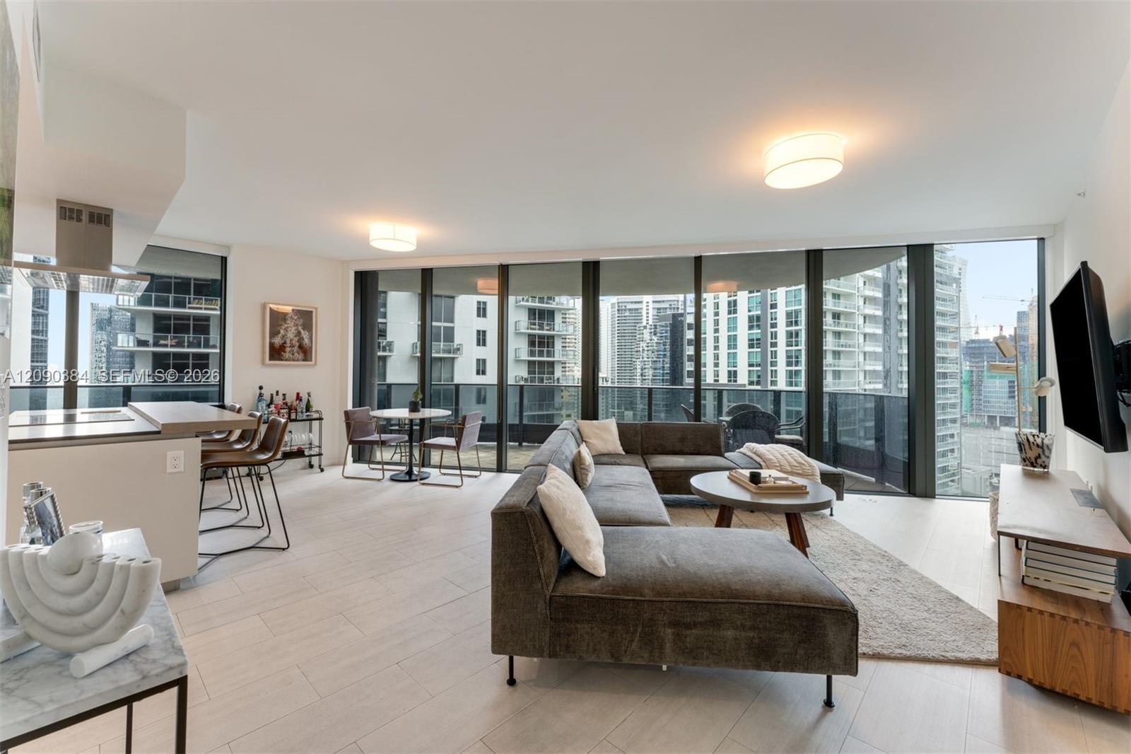 1000 Brickell Plaza 2401 Property Photo 1