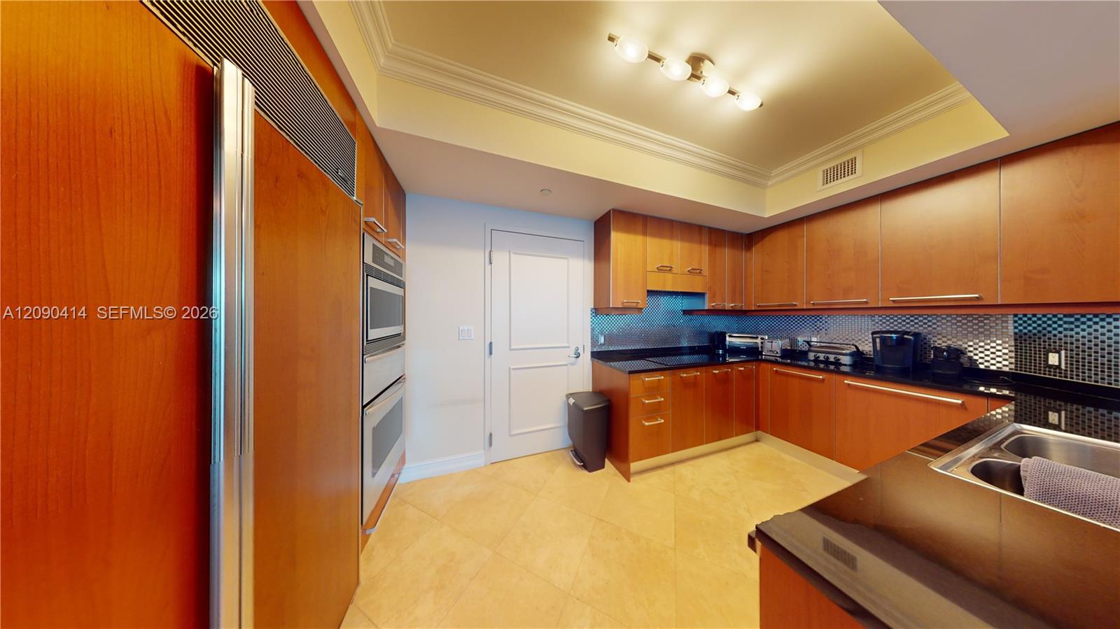 3101 S Ocean Drive 1705 Property Photo 13