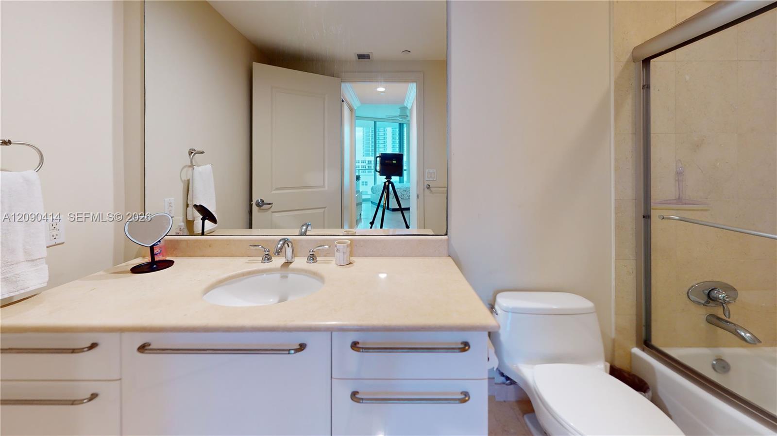 3101 S Ocean Drive 1705 Property Photo 33