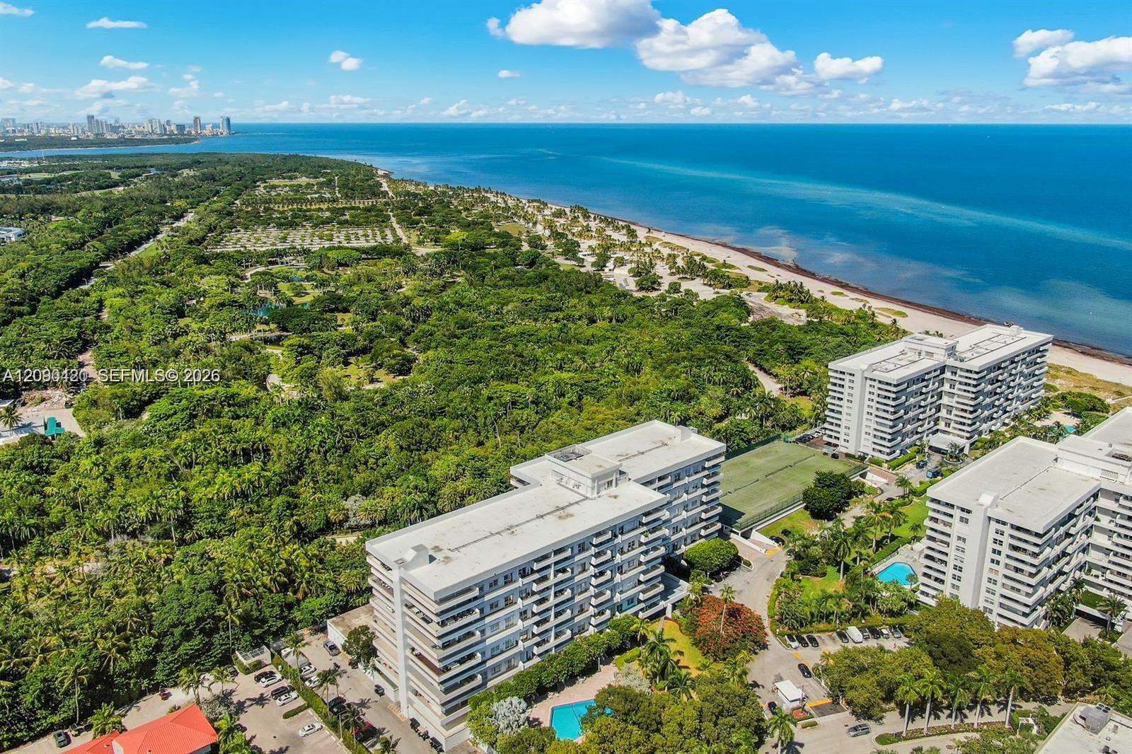 155 Ocean Lane Drive 413 Property Photo 1