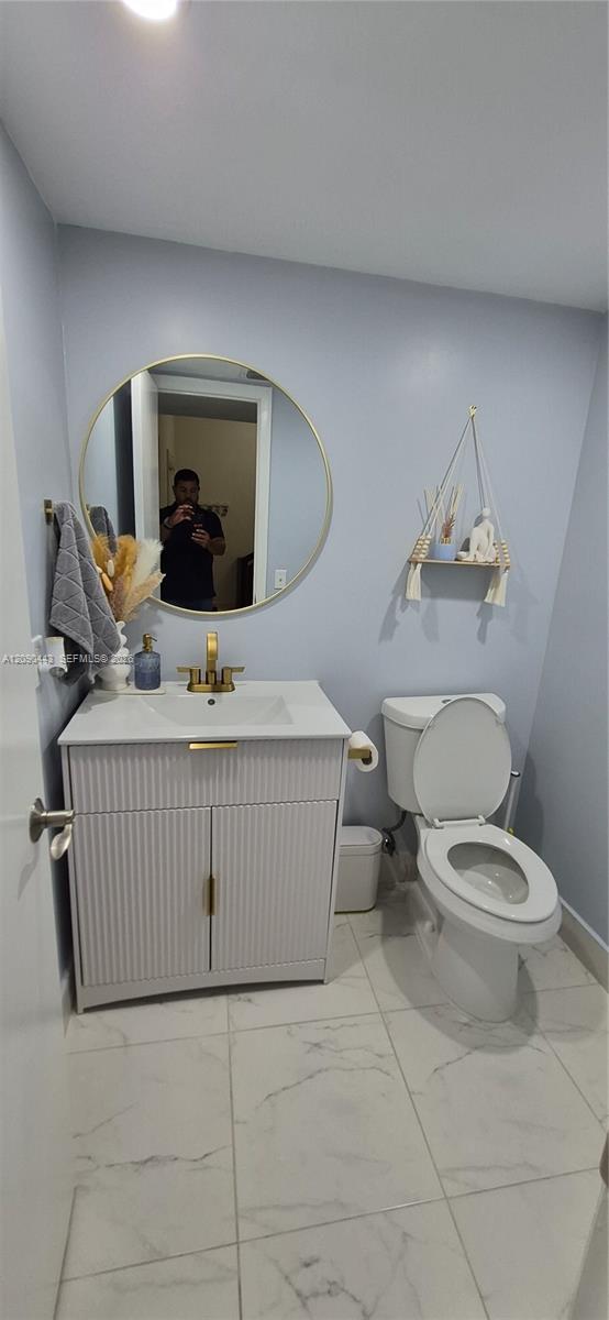 1441 W Fairway Road Property Photo 7