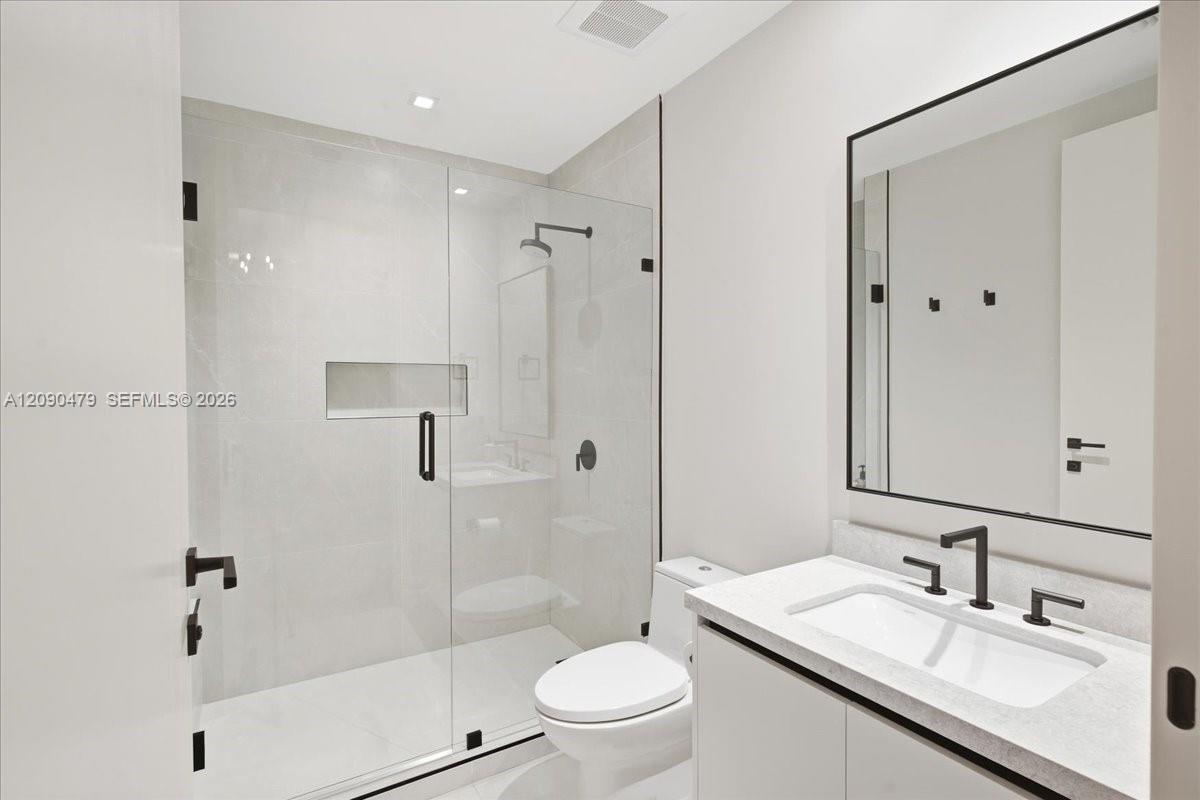 160 Isle Of Venice Drive Ph3 Property Photo 30