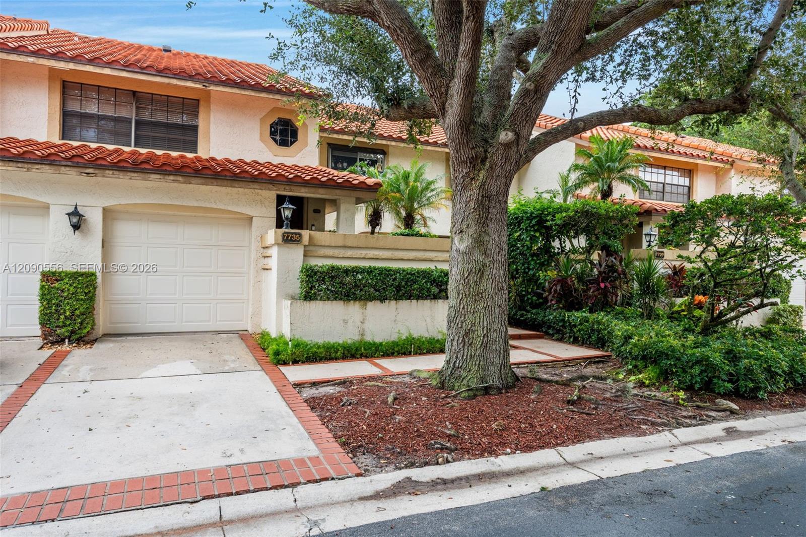 7733 La Mirada Drive 7733 Property Photo 1