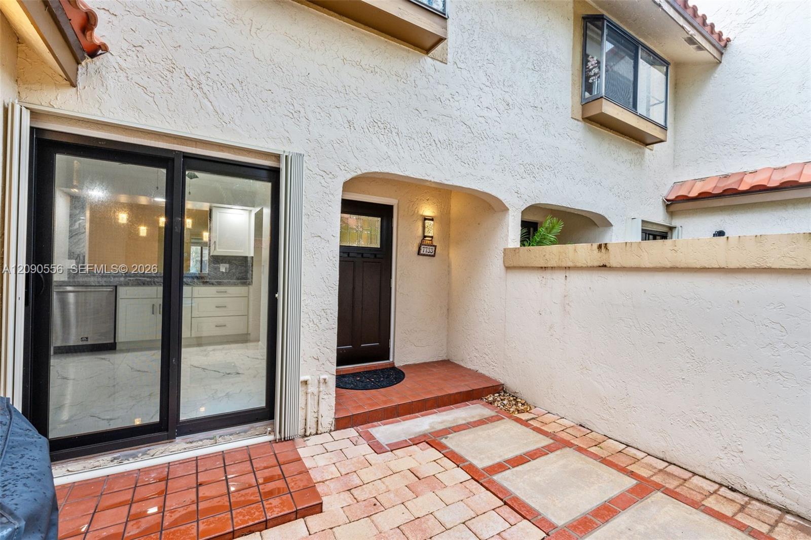 7733 La Mirada Drive 7733 Property Photo 5