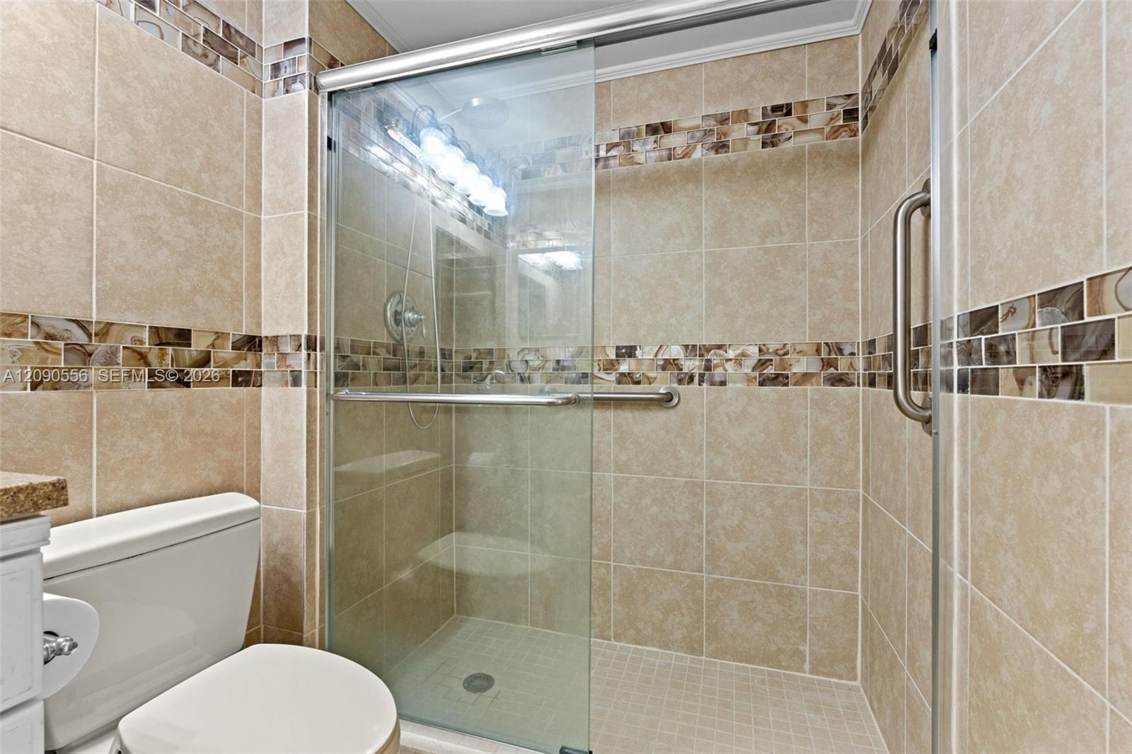 7733 La Mirada Drive 7733 Property Photo 32