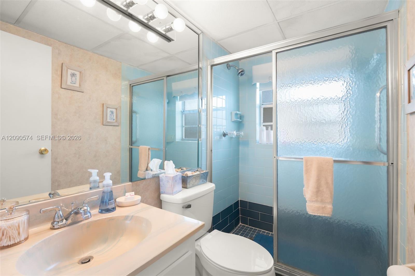 1040 Country Club Drive 208 Property Photo 17