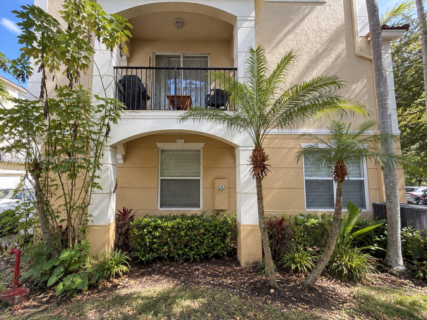 2913 S Greenleaf Circle Property Photo 32