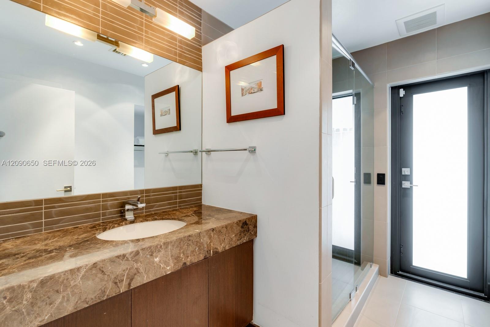 11095 Marin Street Property Photo 18