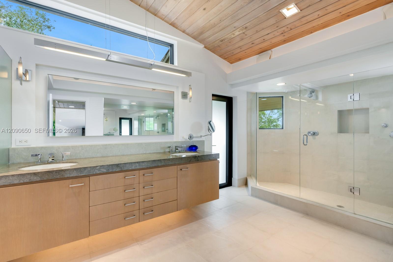 11095 Marin Street Property Photo 23