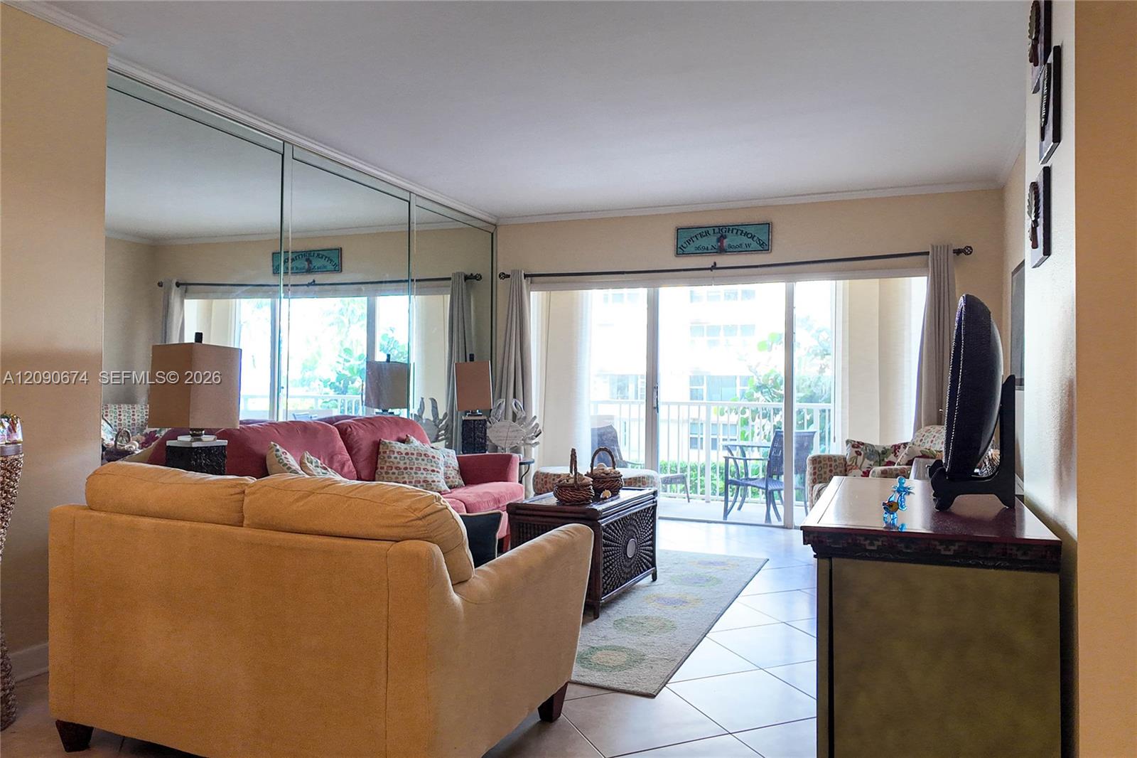 A12090674 Property Photo 3