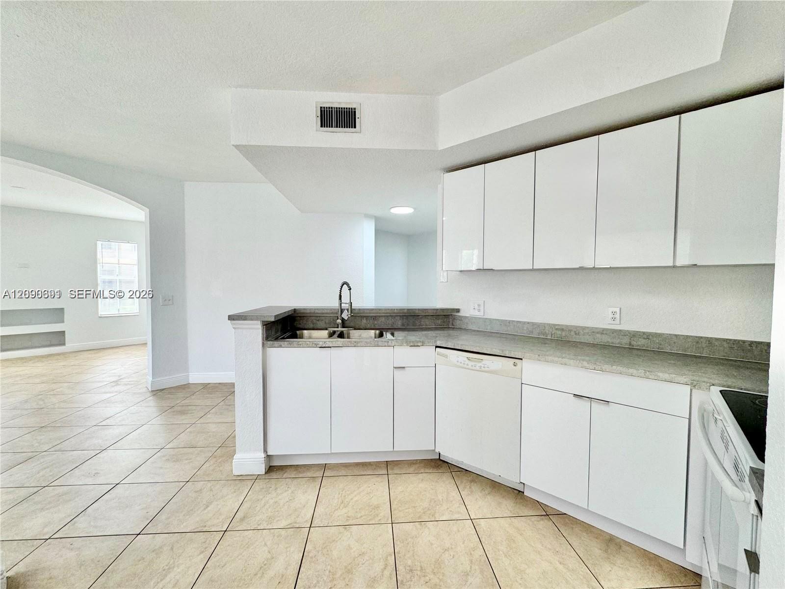 507 Belmont Lane 507 Property Photo 1