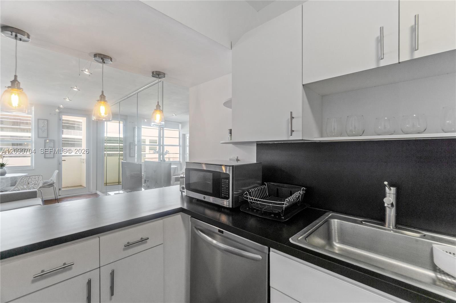 100 Lincoln Road 1127 Property Photo 8