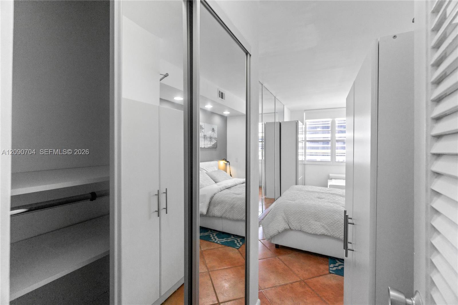 100 Lincoln Road 1127 Property Photo 12