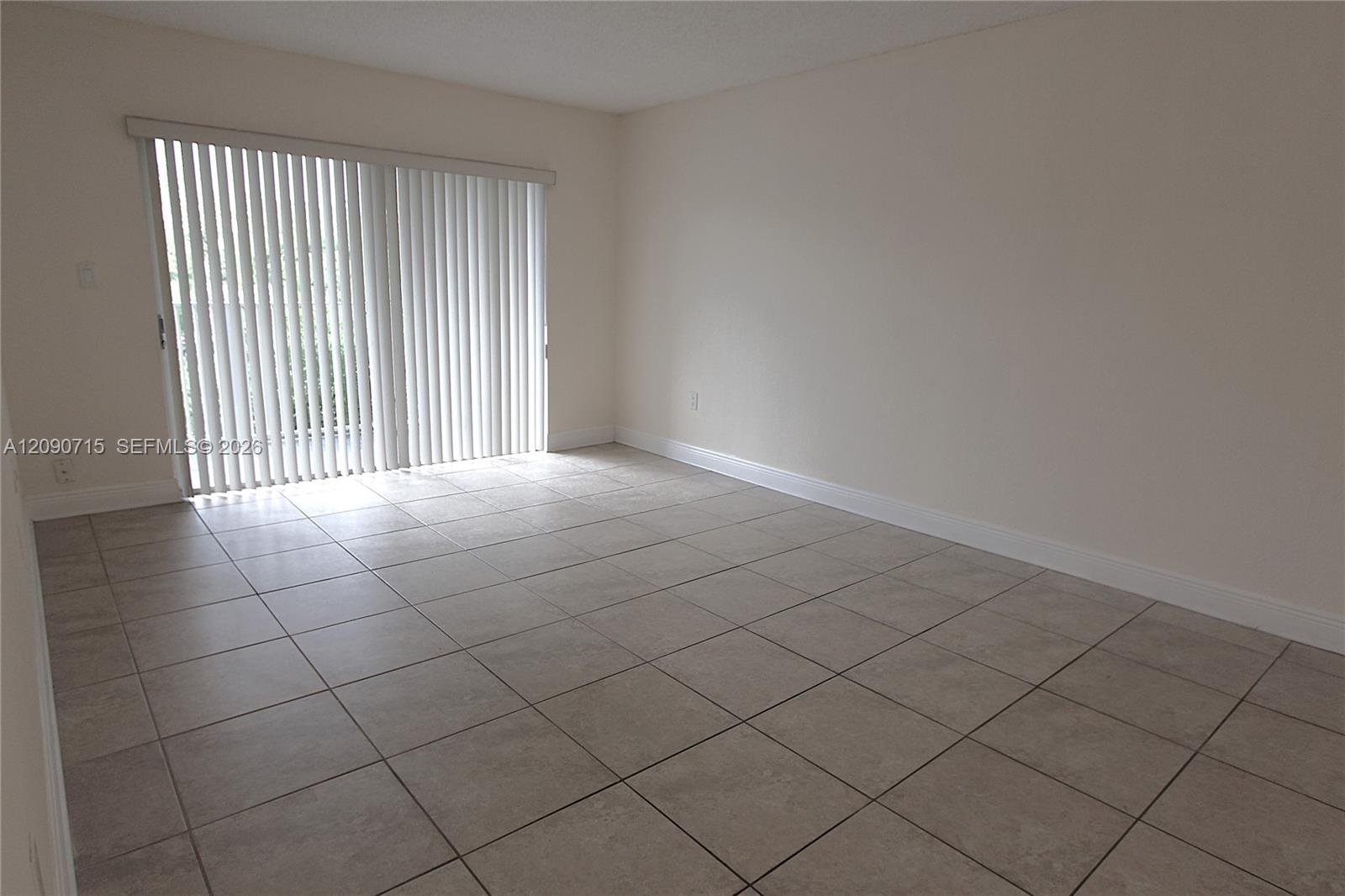 5102 Nw 79th Avenue 208 Property Photo 8