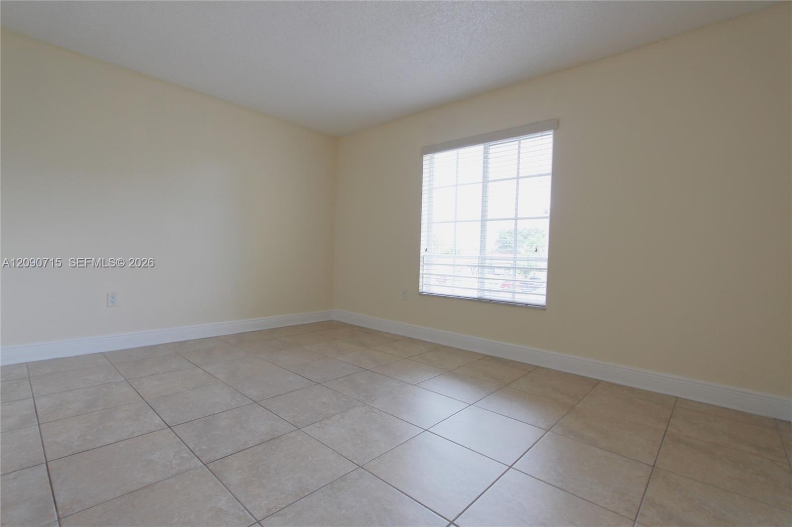 5102 Nw 79th Avenue 208 Property Photo 12