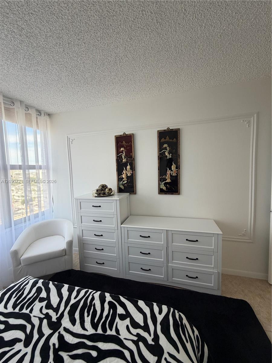 2500 Parkview Drive 907 Property Photo 15
