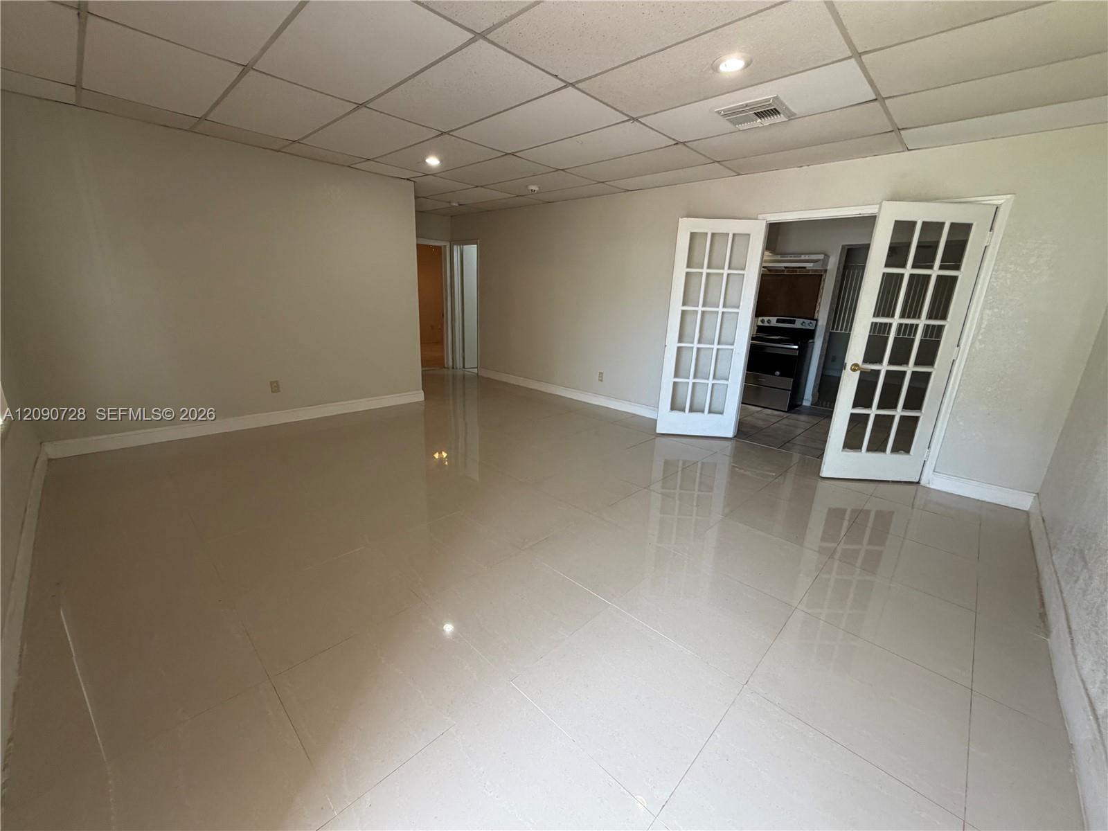 A12090728 Property Photo 11