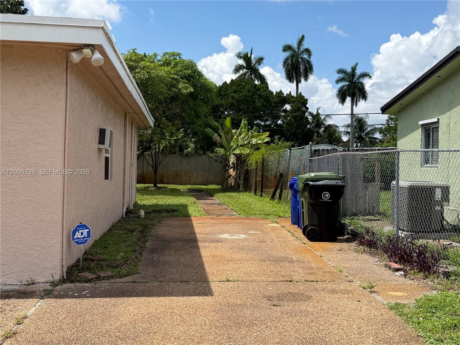 A12090728 Property Photo 20