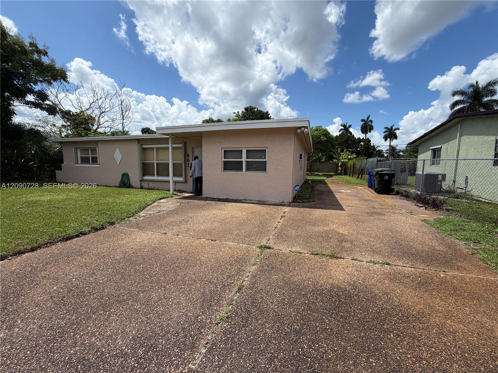 A12090728 Property Photo 21