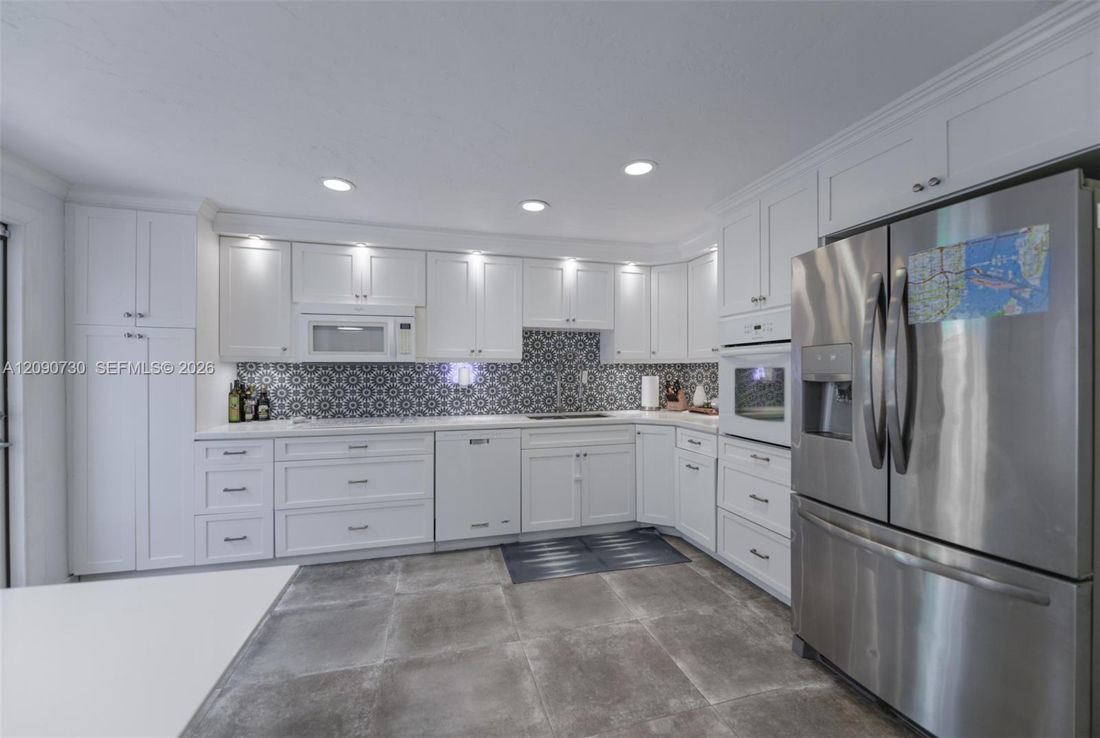 229 Sw 19th Road . Property Photo 9