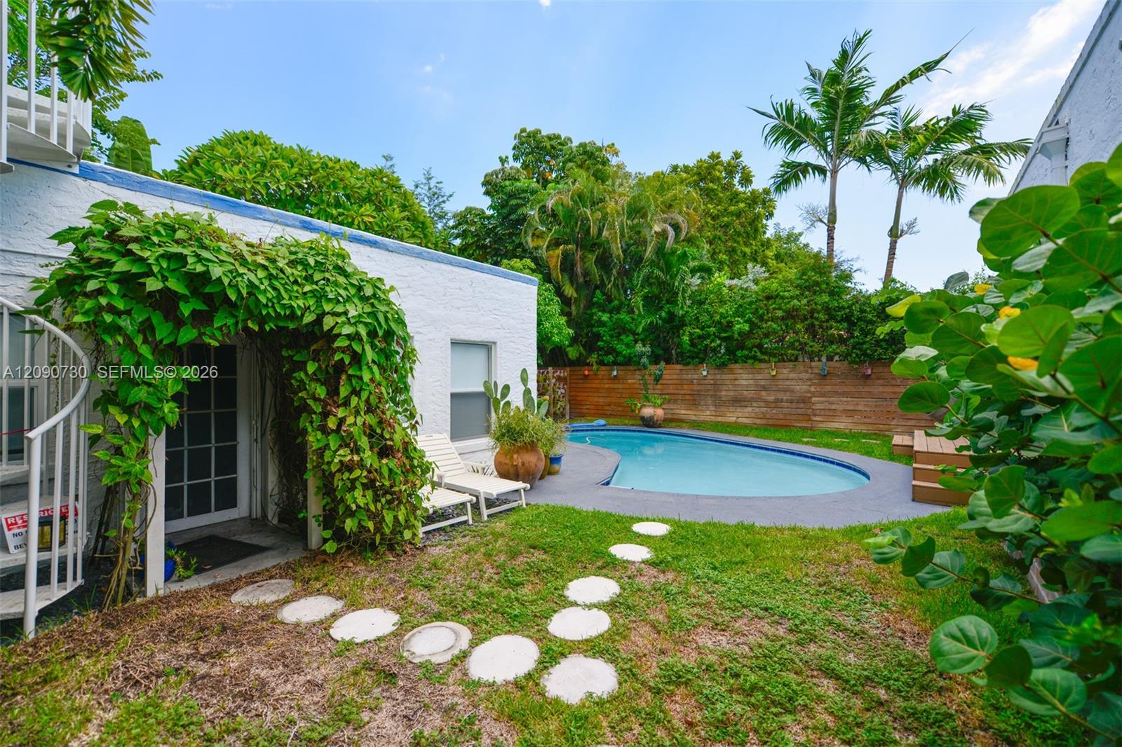 229 Sw 19th Road . Property Photo 30